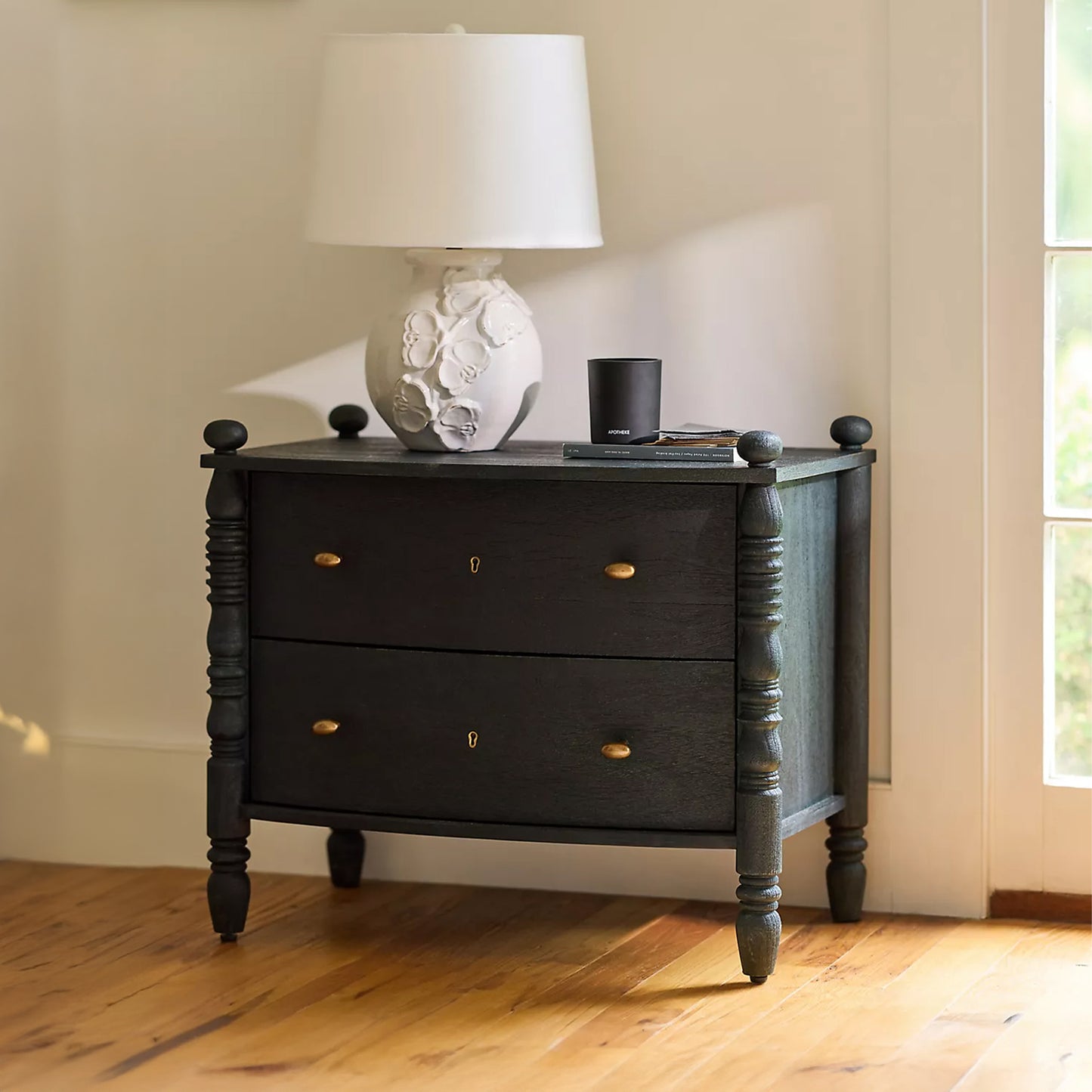 Vasco Bedside Table